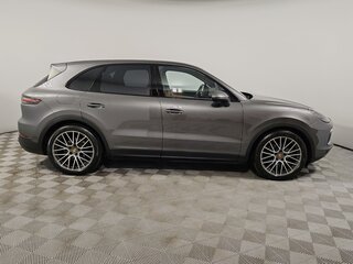 2020 Porsche Cayenne III, серый, 6775000 рублей, вид 4