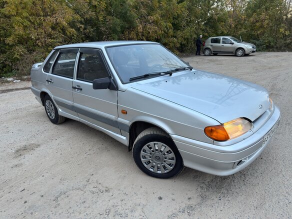 2006 Lada (ВАЗ) 2115, серебристый, 147000 рублей