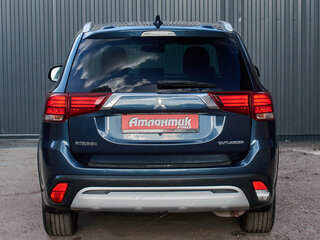 2019 Mitsubishi Outlander III Рестайлинг 3, синий, 2165000 рублей, вид 5
