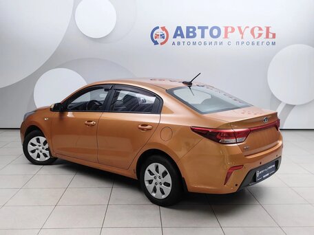 2017 Kia Rio IV, оранжевый, 999000 рублей, вид 2
