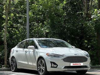 2018 Ford Fusion (North America) II Рестайлинг, белый, 1650000 рублей, вид 1