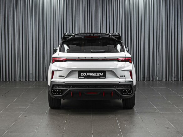 2023 Geely Coolray (Binyue Cool) I Рестайлинг, белый, 1898000 рублей - вид 3