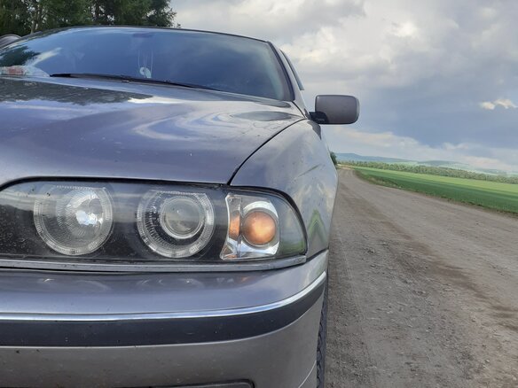 1999 BMW 5 серии 528i IV (E39), серебристый, 450000 рублей - вид 10