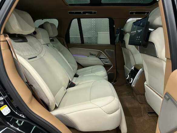 2026 Land Rover Range Rover P615 MHEV V, чёрный, 37000000 рублей - вид 26