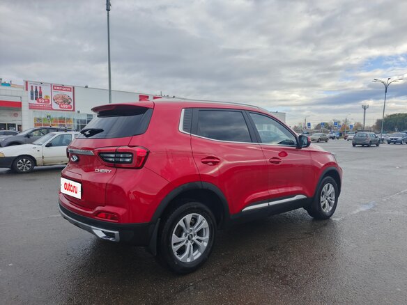 2024 Chery Tiggo 4 Pro I Рестайлинг, красный, 1800000 рублей - вид 5