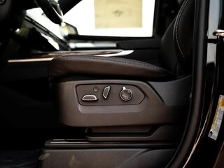 2025 Cadillac Escalade V Рестайлинг, чёрный, 18500016 рублей, вид 5