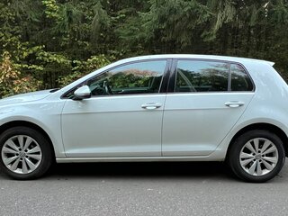 2015 Volkswagen Golf VII, белый, 1350000 рублей, вид 5