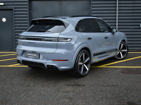 2023 Porsche Cayenne S III Рестайлинг, серый, 19490000 рублей, вид 4