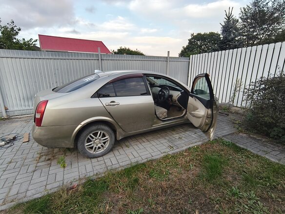 1990 Nissan Primera I (P10), золотистый, 210000 рублей - вид 6