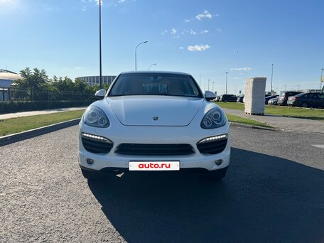2010 Porsche Cayenne S Hybrid II (958), белый, 1499000 рублей, вид 1