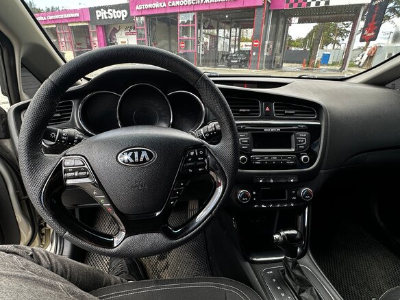 2013 Kia Ceed II, серебристый, 835000 рублей - вид 7