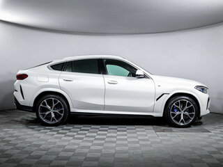 2022 BMW X6 30d III (G06), белый, 9300000 рублей, вид 4