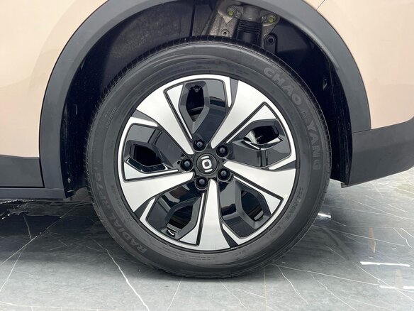 2026 Changan Qiyuan Q05 51.9 kWh II, серый, 2296066 рублей - вид 17