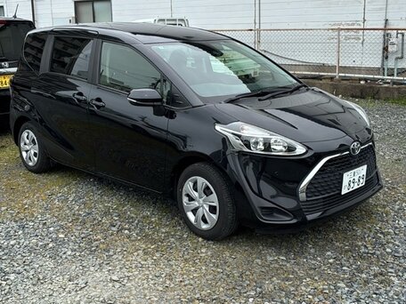 Toyota Sienta II Рестайлинг