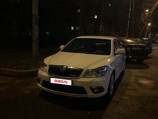 2012 Skoda Octavia RS II Рестайлинг, белый, 1400000 рублей, вид 5