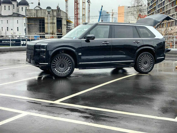 2026 Zeekr 9X 70 kWh, чёрный - вид 4