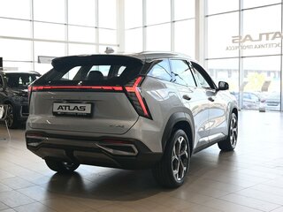 2026 Geely Atlas II, серебристый, 3909990 рублей, вид 5