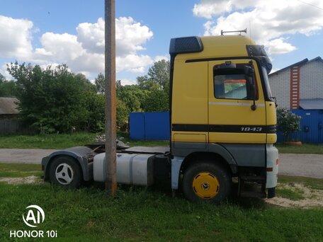 2002 Mercedes-Benz Actros, жёлтый, 1287654 рублей, вид 3