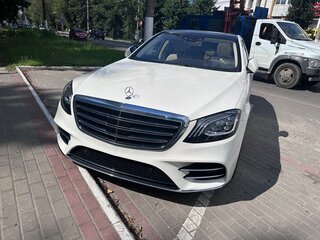 2019 Mercedes-Benz S-Класс 560 VI (W222, C217) Рестайлинг, белый, 5500000 рублей, вид 2
