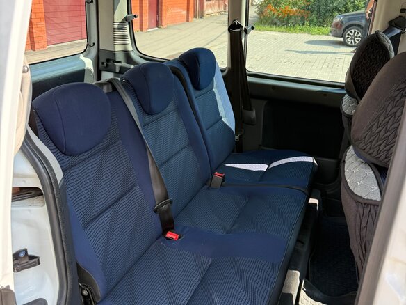 2010 Peugeot Partner I Рестайлинг, белый, 535000 рублей - вид 9