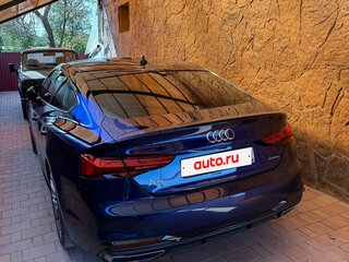 2021 Audi A5 Sportback 45 TFSI II (F5) Рестайлинг, синий, 4600000 рублей, вид 3