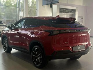 2026 Omoda C5 II, красный, 2399000 рублей, вид 2