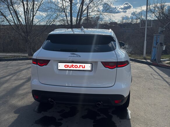 2018 Jaguar F-Pace I, белый, 3290000 рублей - вид 4