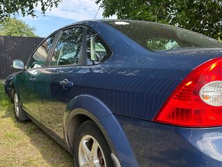 2011 Ford Focus II Рестайлинг, синий, 620000 рублей, вид 4