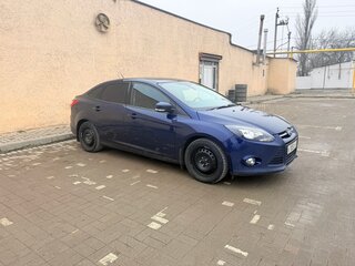 2013 Ford Focus III, синий, 688000 рублей, вид 3