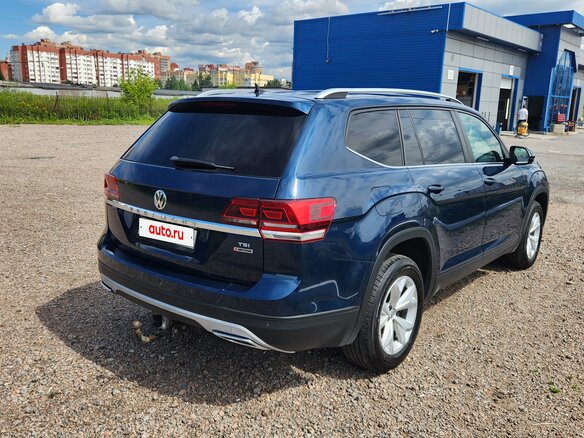 2019 Volkswagen Teramont I, синий