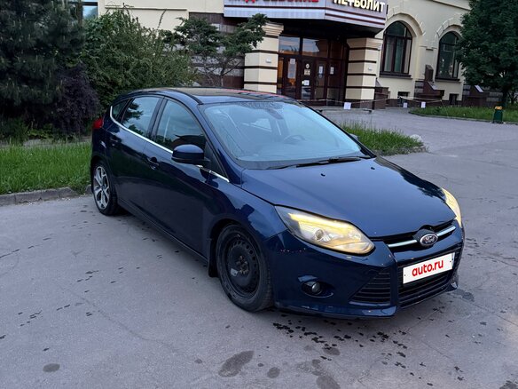 2012 Ford Focus III, синий, 600000 рублей - вид 3
