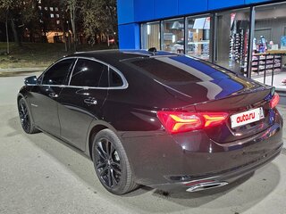 2019 Chevrolet Malibu IX Рестайлинг, чёрный, 2100000 рублей, вид 4