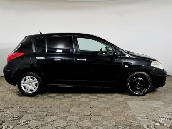 2012 Nissan Tiida I Рестайлинг, чёрный - вид 3
