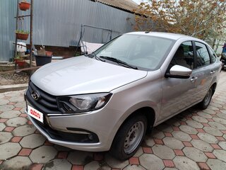 2024 Lada (ВАЗ) Granta I Рестайлинг, серебристый, 900000 рублей, вид 3