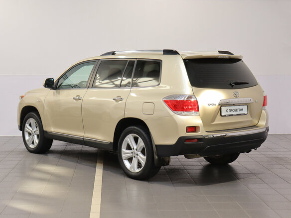 2010 Toyota Highlander II (XU40) Рестайлинг, бежевый - вид 7