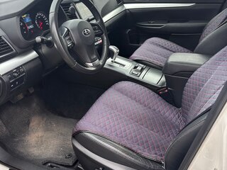 2012 Subaru Outback IV Рестайлинг, белый, 1750000 рублей, вид 5