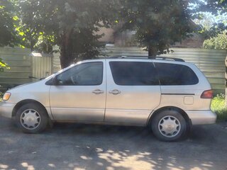 2000 Toyota Sienna I, золотистый, 550000 рублей, вид 2