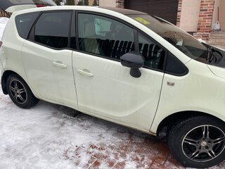 2013 Opel Meriva B Рестайлинг, белый, 650000 рублей, вид 2