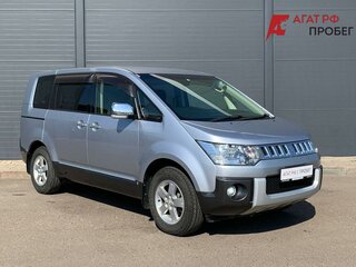 2017 Mitsubishi Delica D:5 I, серый, 1860000 рублей, вид 3