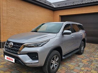 2022 Toyota Fortuner II Рестайлинг, серый, 5950000 рублей, вид 2