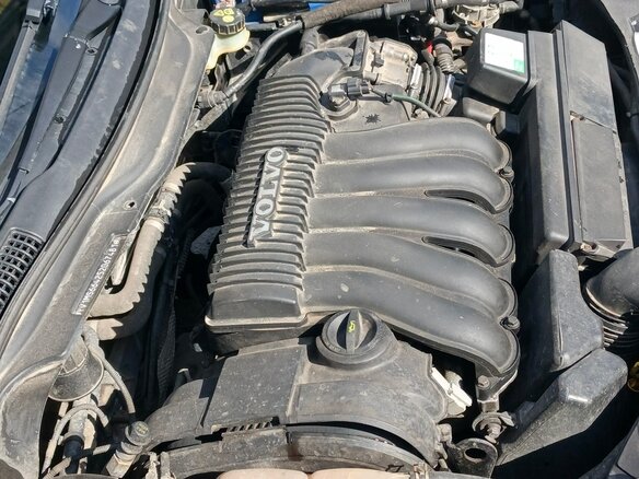 2004 Volvo S40 II, чёрный, 690000 рублей - вид 9