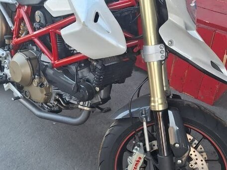 2009 Ducati Hypermotard, белый, 650000 рублей, вид 1