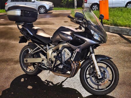 2006 Yamaha FZ6, серебристый, 500000 рублей, вид 4