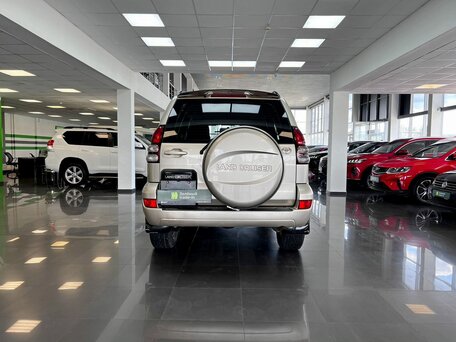 2008 Toyota Land Cruiser Prado 5-speed 120 Series Рестайлинг, бежевый, 2095000 рублей, вид 4