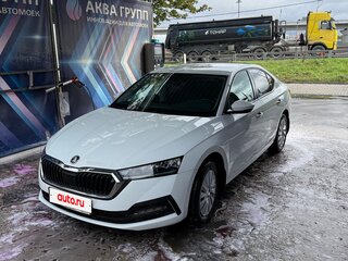 2021 Skoda Octavia IV (A8), белый, 2100000 рублей, вид 4
