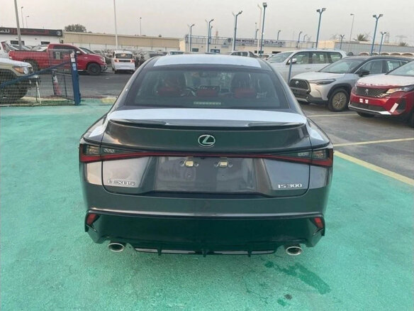 2025 Lexus IS 300 III Рестайлинг 2, серый, 6240000 рублей - вид 6
