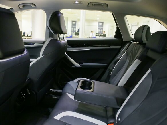 2026 Geely Atlas II, белый - вид 13