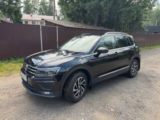 2018 Volkswagen Tiguan II, чёрный, 2990000 рублей, вид 1