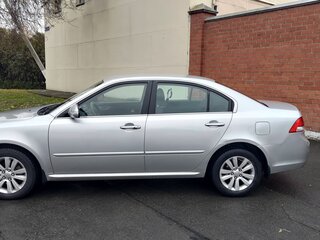 2010 Kia Magentis II Рестайлинг, серый, 600000 рублей, вид 3