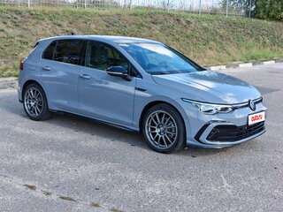 2021 Volkswagen Golf VIII, серый, 2650000 рублей, вид 4